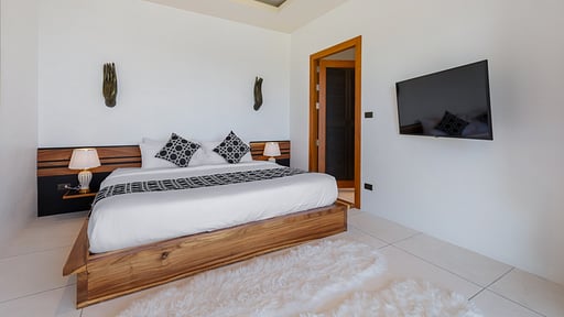 Villa Caprice Bedroom 4