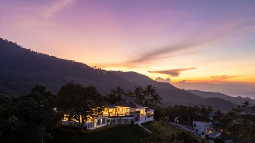 Villa Caprice Surroundings