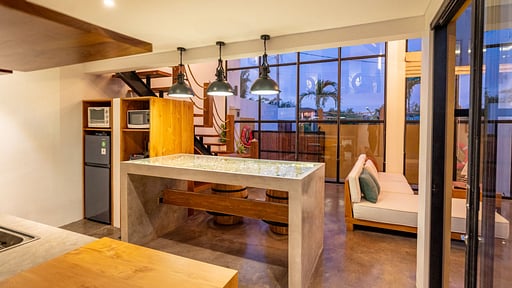 Villa Captain Dining area