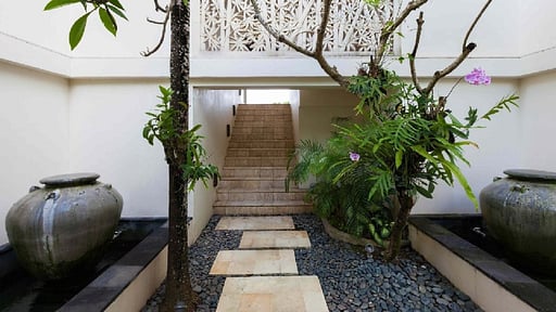 Villa Cara Others