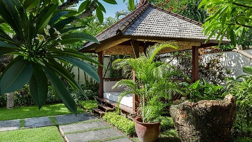 Villa Cara Others