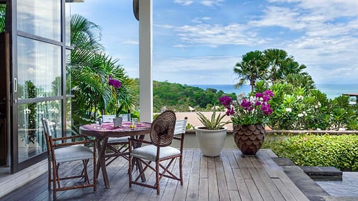 Villa Cara Others