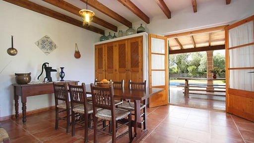 Villa Caragola Zona de comedor