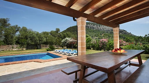 Villa Caragola Zona de comedor