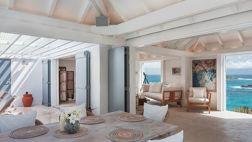 Villa Caramba Dining area