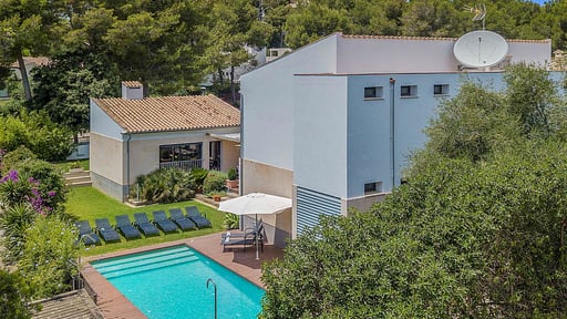 Villa Cariana Drone foto's