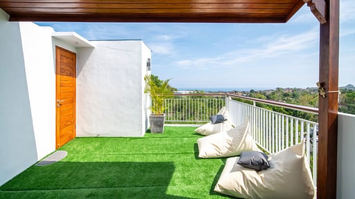 Villa Carina Rooftop lounge