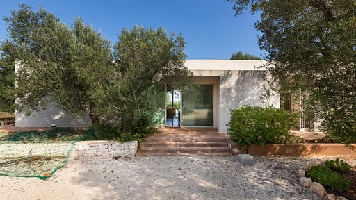 Villa Carlita Others