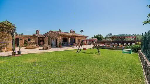 Villa Carolina Pollensa Сад