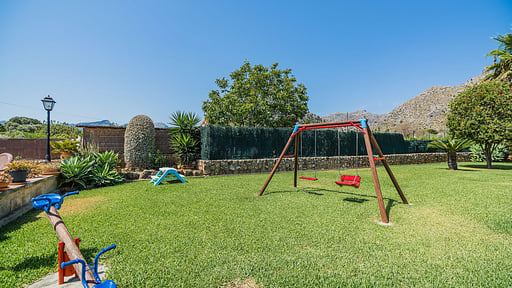 Villa Carolina Pollensa Сад