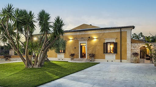 Villa Carolina Others