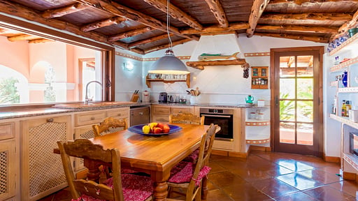 Villa Cas Berris Kitchen