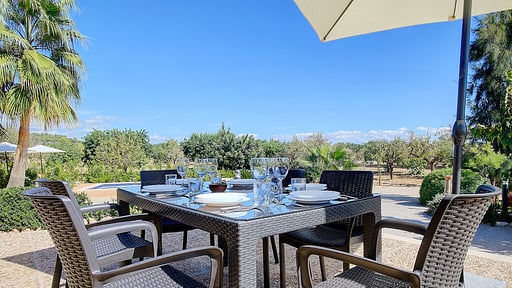 Villa Cas Frares Обеденная зона