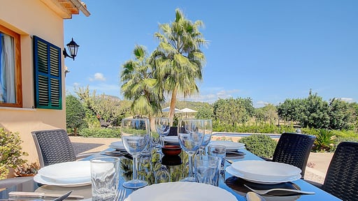 Villa Cas Frares Обеденная зона