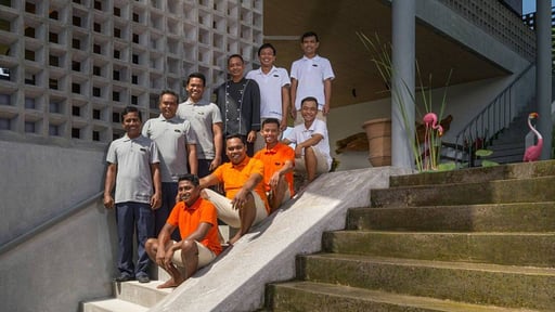 Villa Casabama Panjang Villa staff
