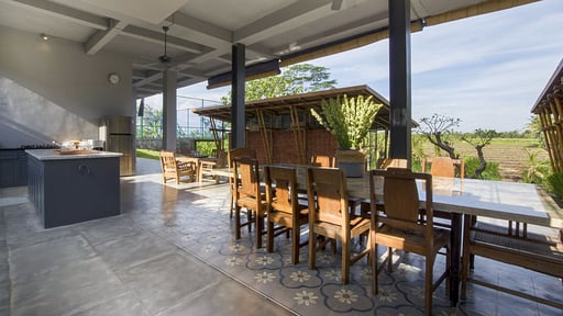 Villa Casablancka Dining area