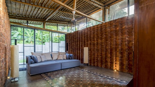 Villa Casablancka Media room