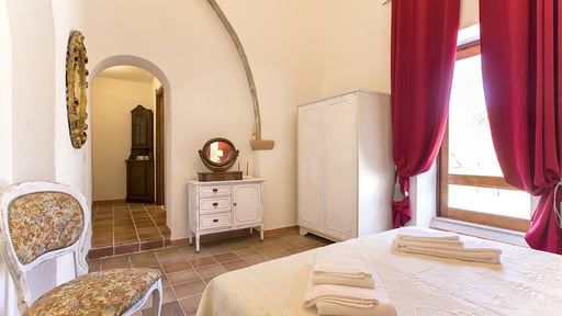 Villa Casal Paterno Bedroom 2