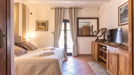 Villa Casal Paterno Bedroom 1