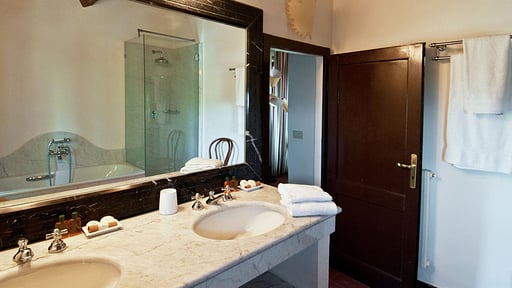 Villa Casavecchia 12 Bedroom 1