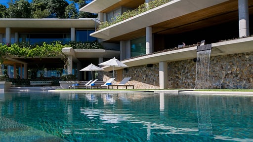 Villa Cascade Swimming pool