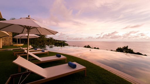 Villa Cascade Swimming pool