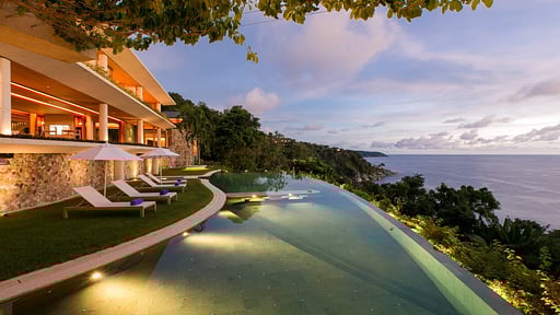 Villa Cascade Swimming pool