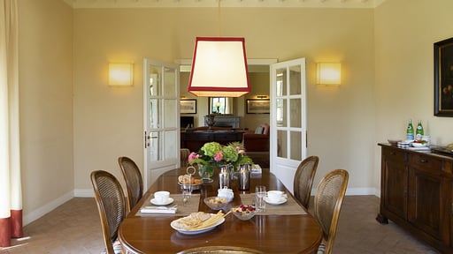 Villa Casetta Dining area