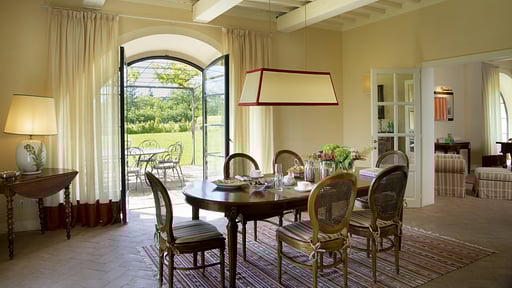 Villa Casetta Dining area