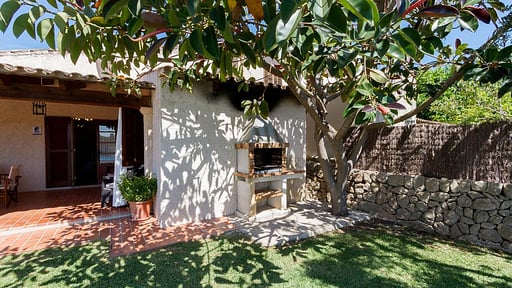 Villa Castleton Others