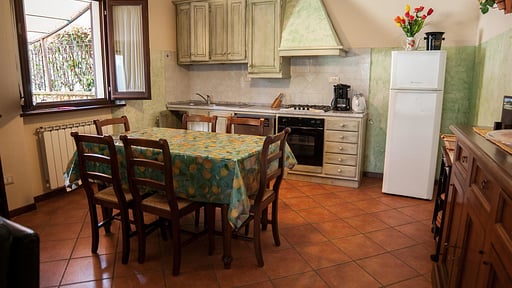Villa Caterina Tuscany Dining area