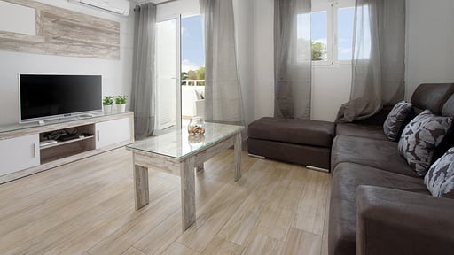 Cati Apartamento 5 Playa D'or Wohnbereich