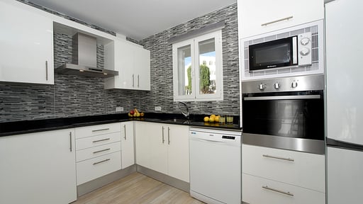 Cati Apartamento 5 Playa D'or Küche