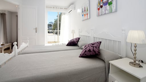 Cati Apartamento 5 Playa D'or Schlafzimmer 1