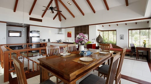 Villa Cattleya 10 Dining area