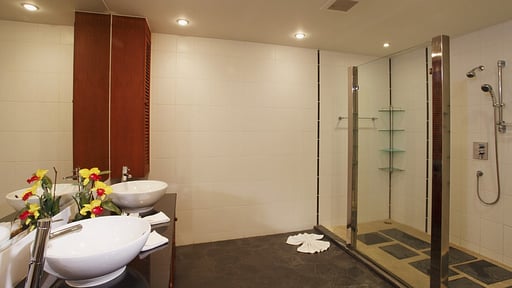 Villa Cattleya 10 Bedroom 1