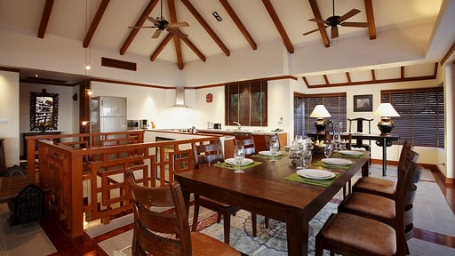 Villa Cattleya C5A Dining area