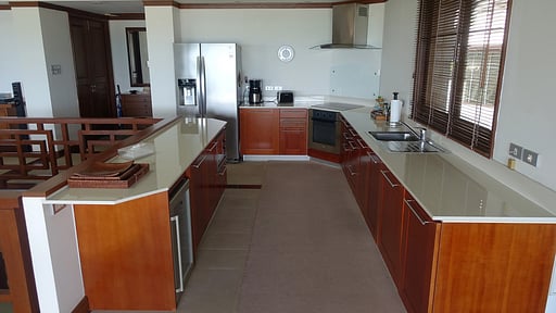 Villa Cattleya C6 Kitchen