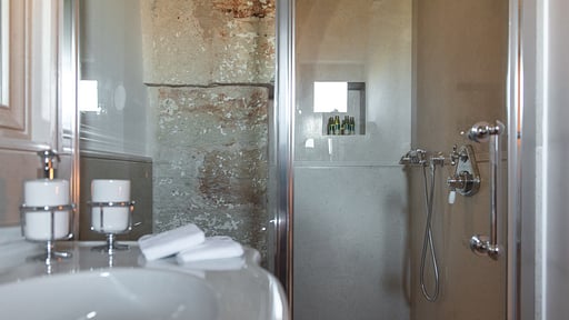 Villa Cecere Schlafzimmer 1