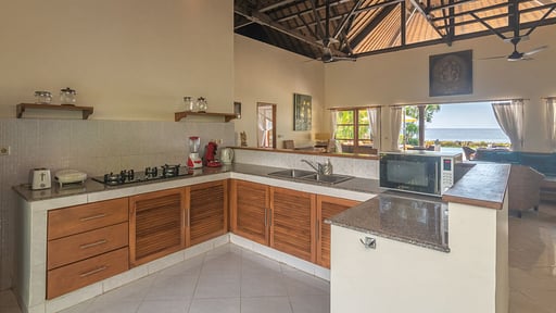Villa Cerah Lovina Kitchen