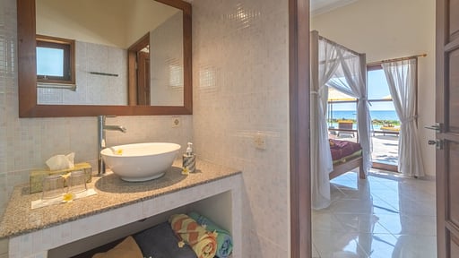 Villa Cerah Lovina Bedroom 1