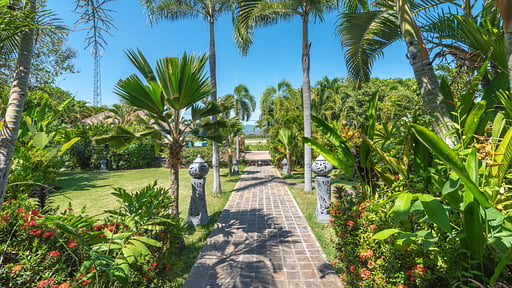 Villa Cerah Lovina Garden
