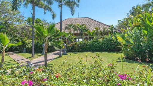 Villa Cerah Lovina Garden