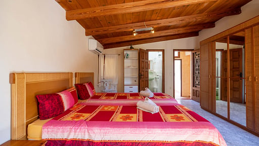 Villa Chaleta Ocho Bedroom 2