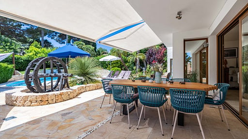 Villa Chaleta Ocho Dining area