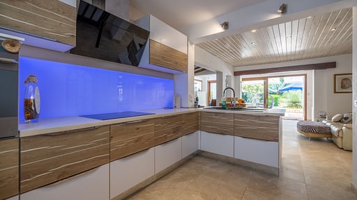 Villa Chaleta Ocho Kitchen 1