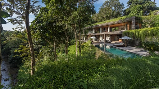 Villa Chameleon Others