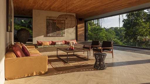 Villa Chameleon Living room
