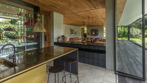 Villa Chameleon Dining area