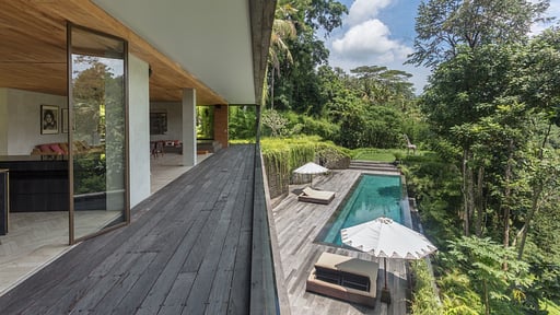 Villa Chameleon Others
